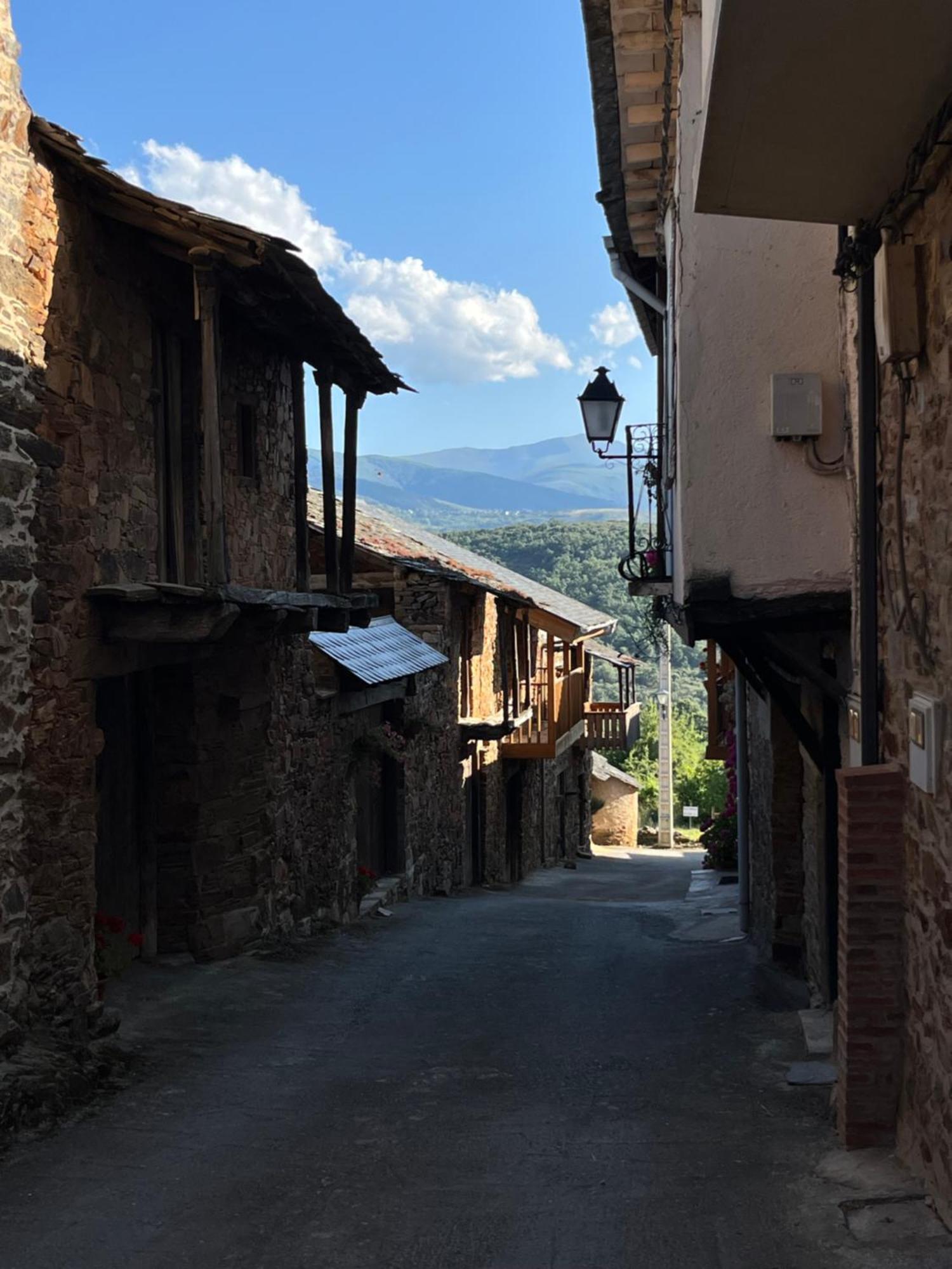 La Casina De Gelo Villa Riego de Ambros Bagian luar foto